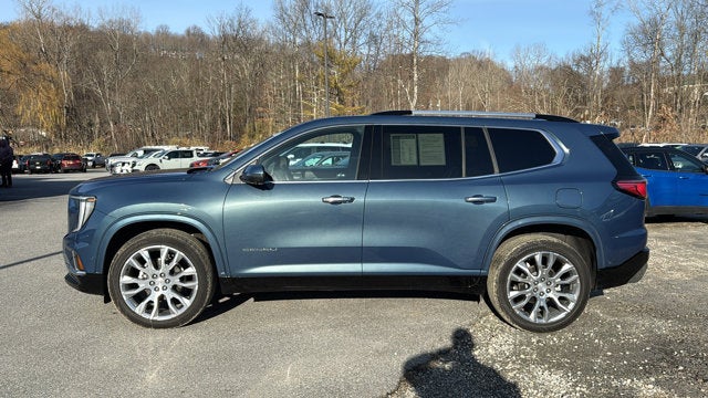 2024 GMC Acadia AWD Denali