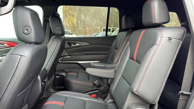 2024 Chevrolet Traverse AWD RS