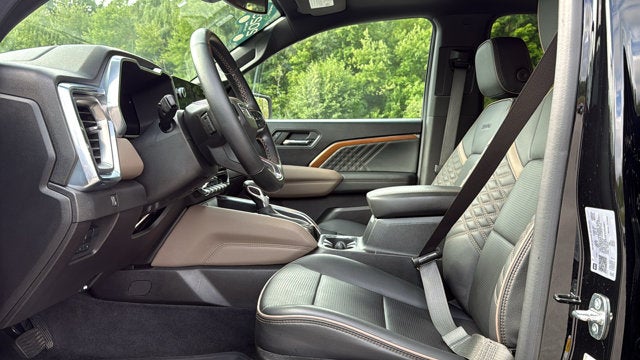 2023 GMC Canyon 4WD Denali