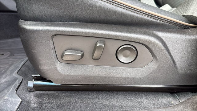 2023 GMC Canyon 4WD Denali