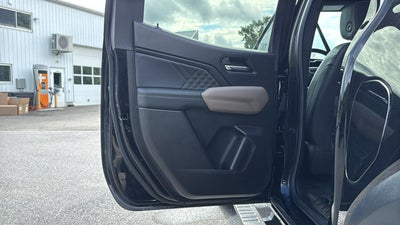 2023 GMC Canyon 4WD Denali