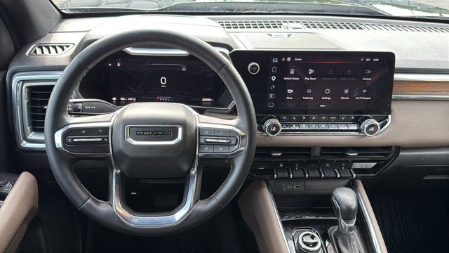 2023 GMC Canyon 4WD Denali