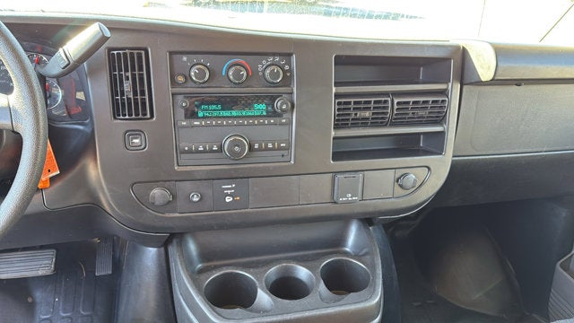 2024 GMC Savana Cargo Van BASE