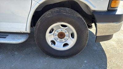 2025 GMC Savana Cargo Van BASE