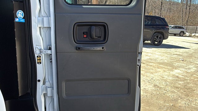 2025 GMC Savana Cargo Van BASE