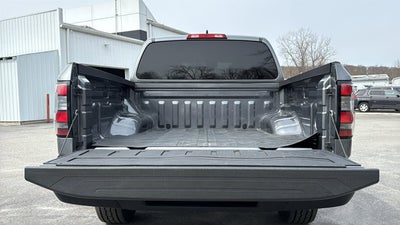 2023 Nissan Frontier S