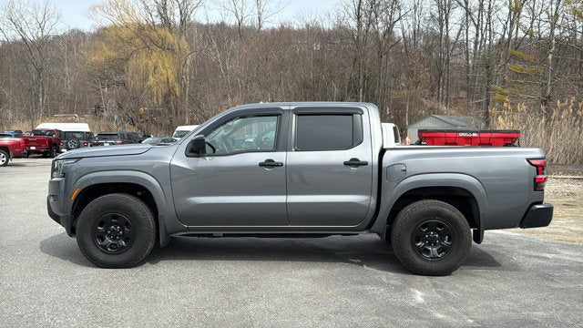 2023 Nissan Frontier S