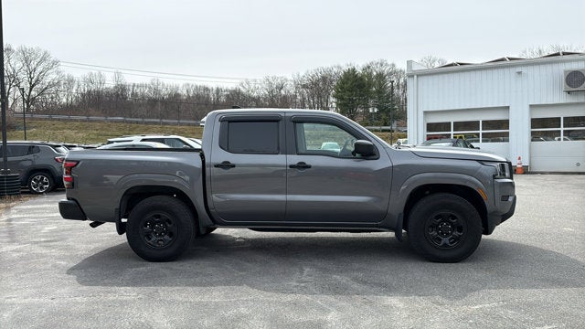 2023 Nissan Frontier S