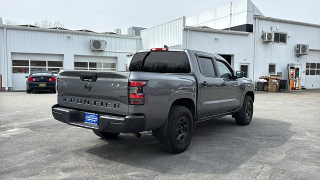 2023 Nissan Frontier S