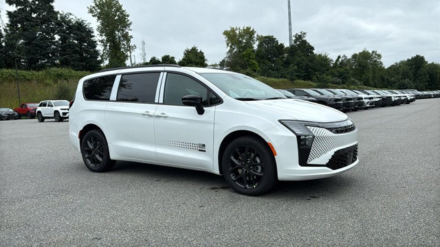 2027 Chrysler Pacifica Select