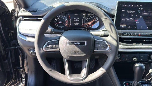 2023 Jeep Compass Latitude Lux