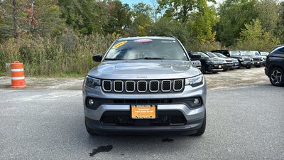 2023 Jeep Compass Latitude Lux