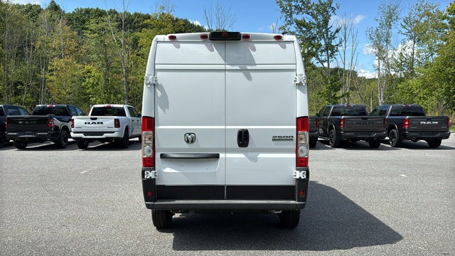 2026 RAM ProMaster Cargo Van Tradesman