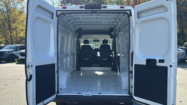 2025 RAM ProMaster Cargo Van Tradesman
