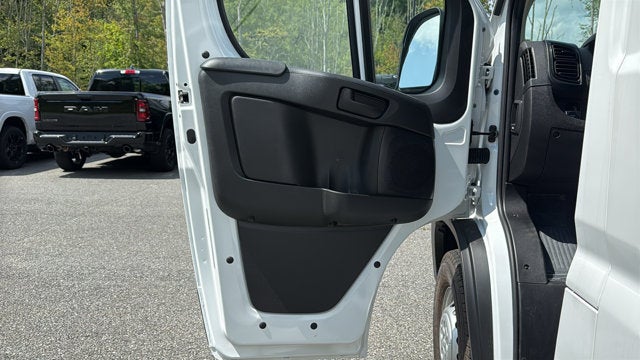 2026 RAM ProMaster Cargo Van Tradesman