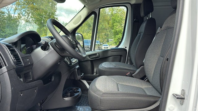 2026 RAM ProMaster Cargo Van Tradesman