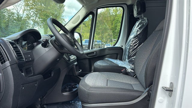 2026 RAM ProMaster Cargo Van Tradesman