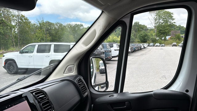 2026 RAM ProMaster Cargo Van Tradesman