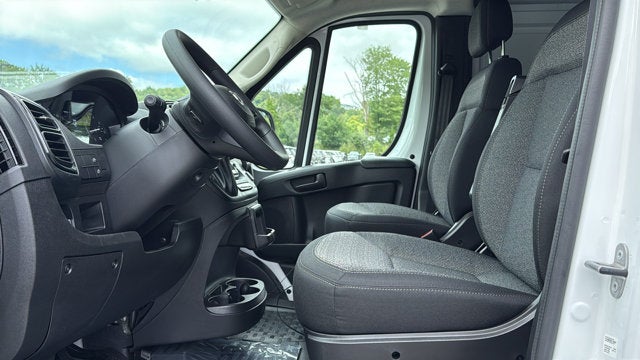 2026 RAM ProMaster Cargo Van Tradesman