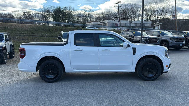 2025 Ford Maverick Lobo High