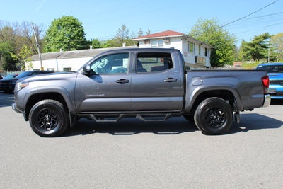 2022 Toyota Tacoma 4WD SR