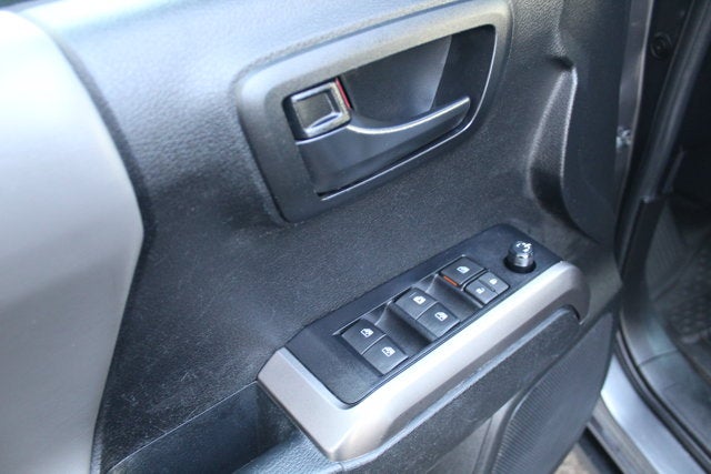 2022 Toyota Tacoma 4WD SR