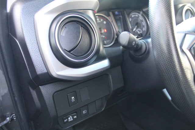 2022 Toyota Tacoma 4WD SR