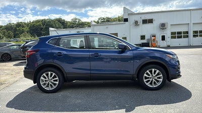 2022 Nissan Rogue Sport S