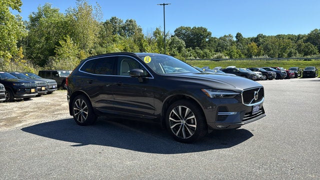 2022 Volvo XC60 Momentum