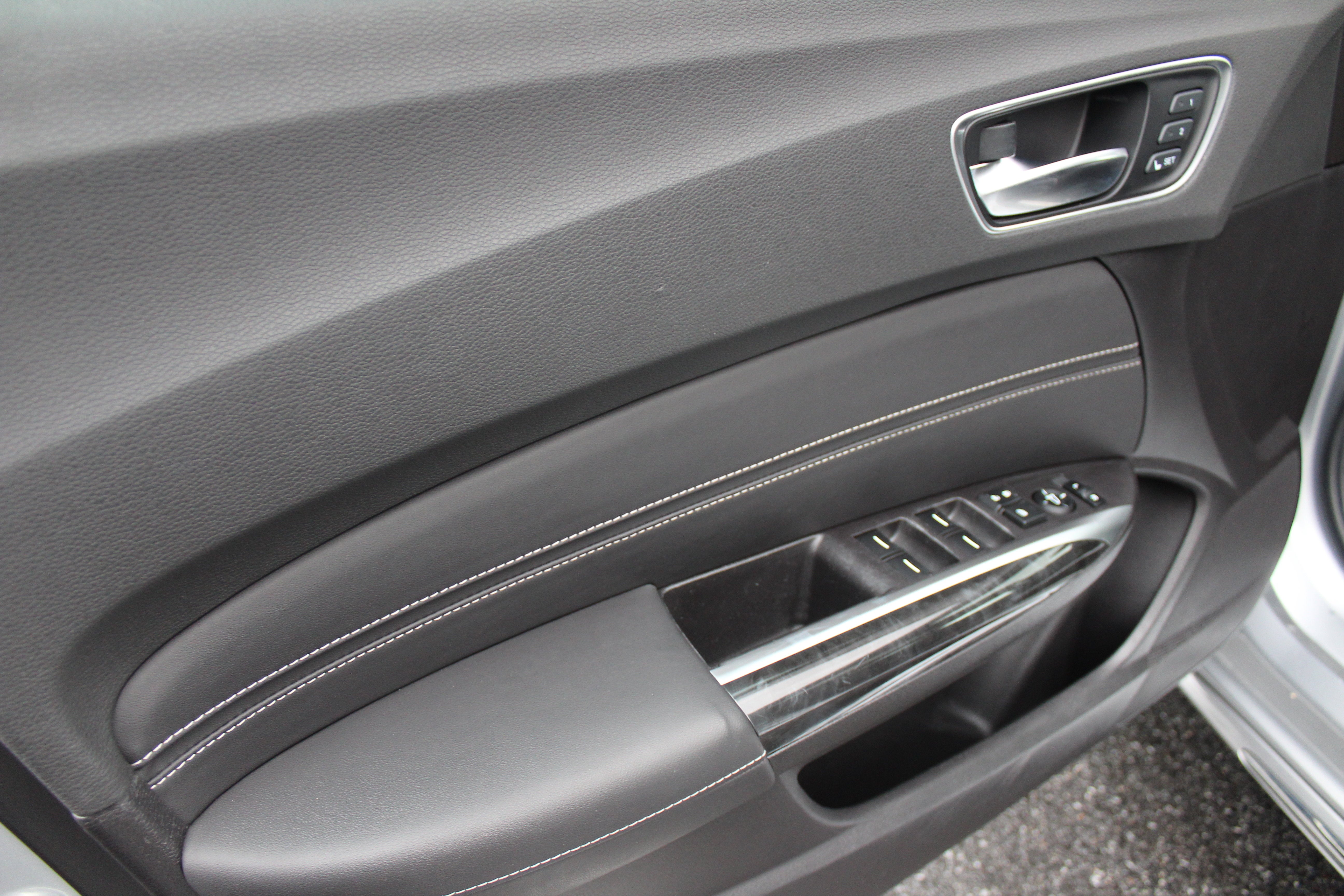 2020 Acura TLX w/Technology Pkg