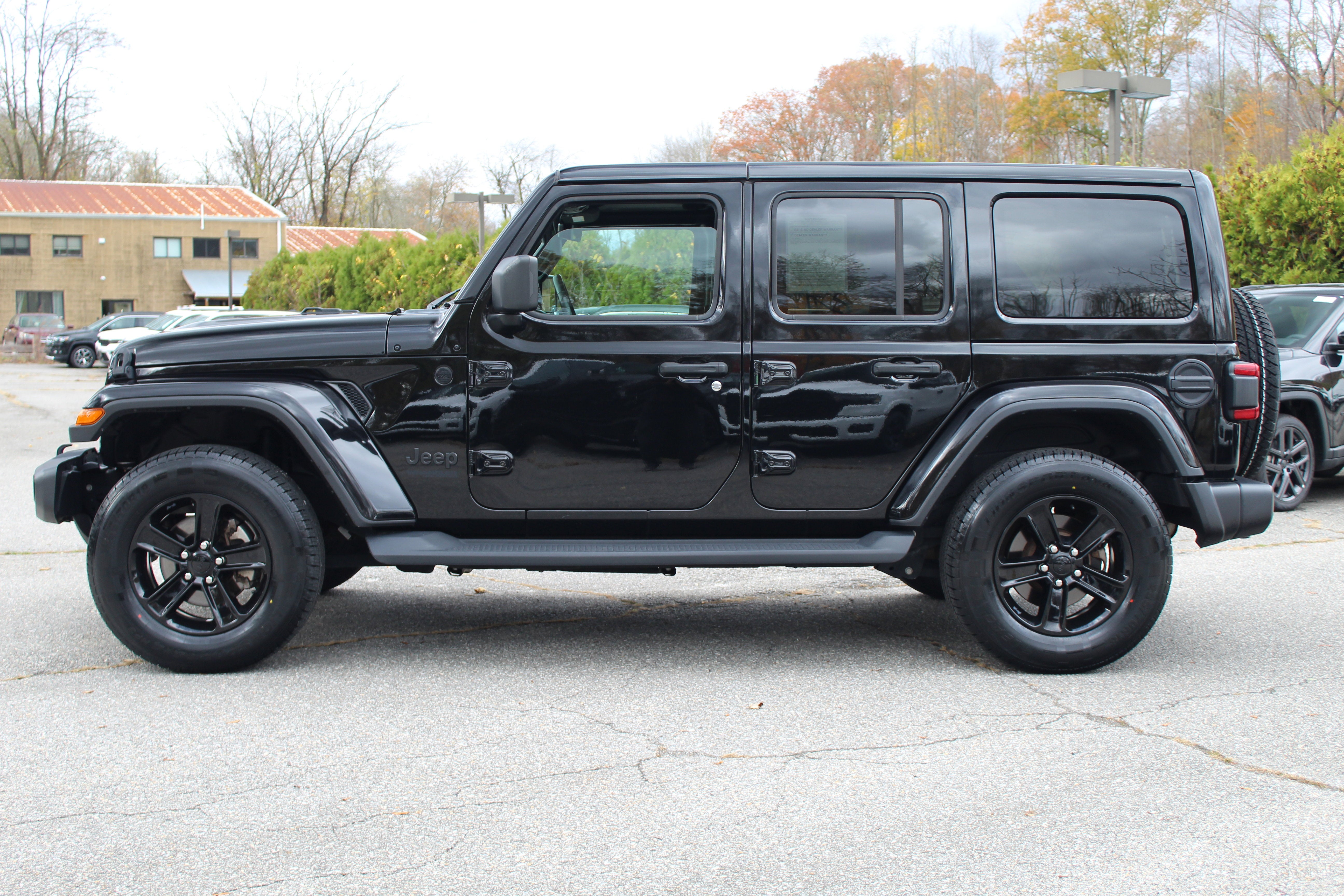 2021 Jeep Wrangler Unlimited Sahara Altitude