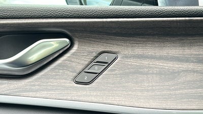 2027 Jeep Grand Cherokee Laredo Altitude