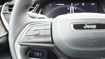 2026 Jeep Grand Cherokee Laredo Altitude