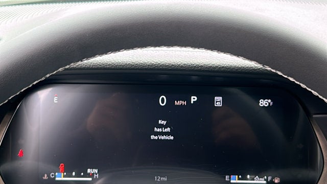 2027 Jeep Grand Cherokee Laredo Altitude