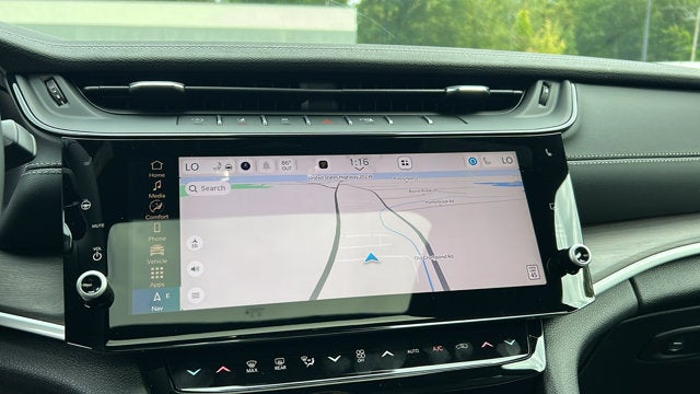 2027 Jeep Grand Cherokee Laredo Altitude