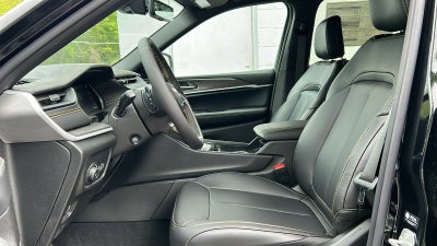 2026 Jeep Grand Cherokee 85th Anniversary Edition