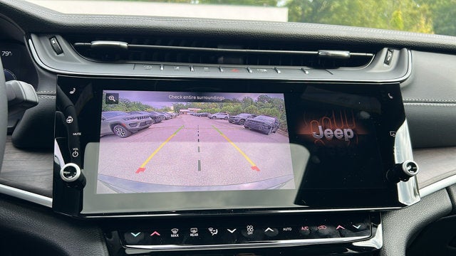 2027 Jeep Grand Cherokee Limited