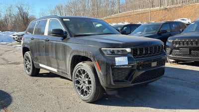 2026 Jeep Grand Cherokee Summit