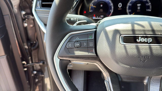 2026 Jeep Grand Cherokee L Laredo Altitude