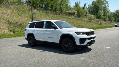 2026 Jeep Grand Cherokee L Laredo Altitude