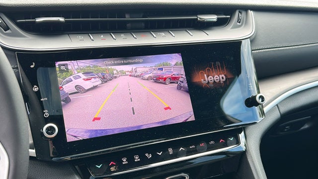 2026 Jeep Grand Cherokee L Laredo Altitude