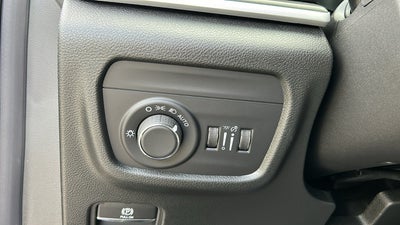 2026 Jeep Grand Cherokee L Laredo Altitude