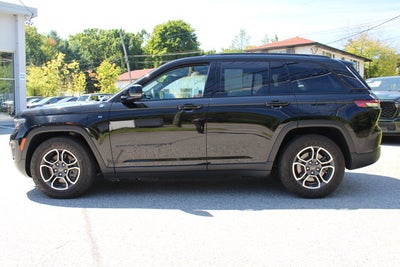 2022 Jeep Grand Cherokee 4xe Trailhawk