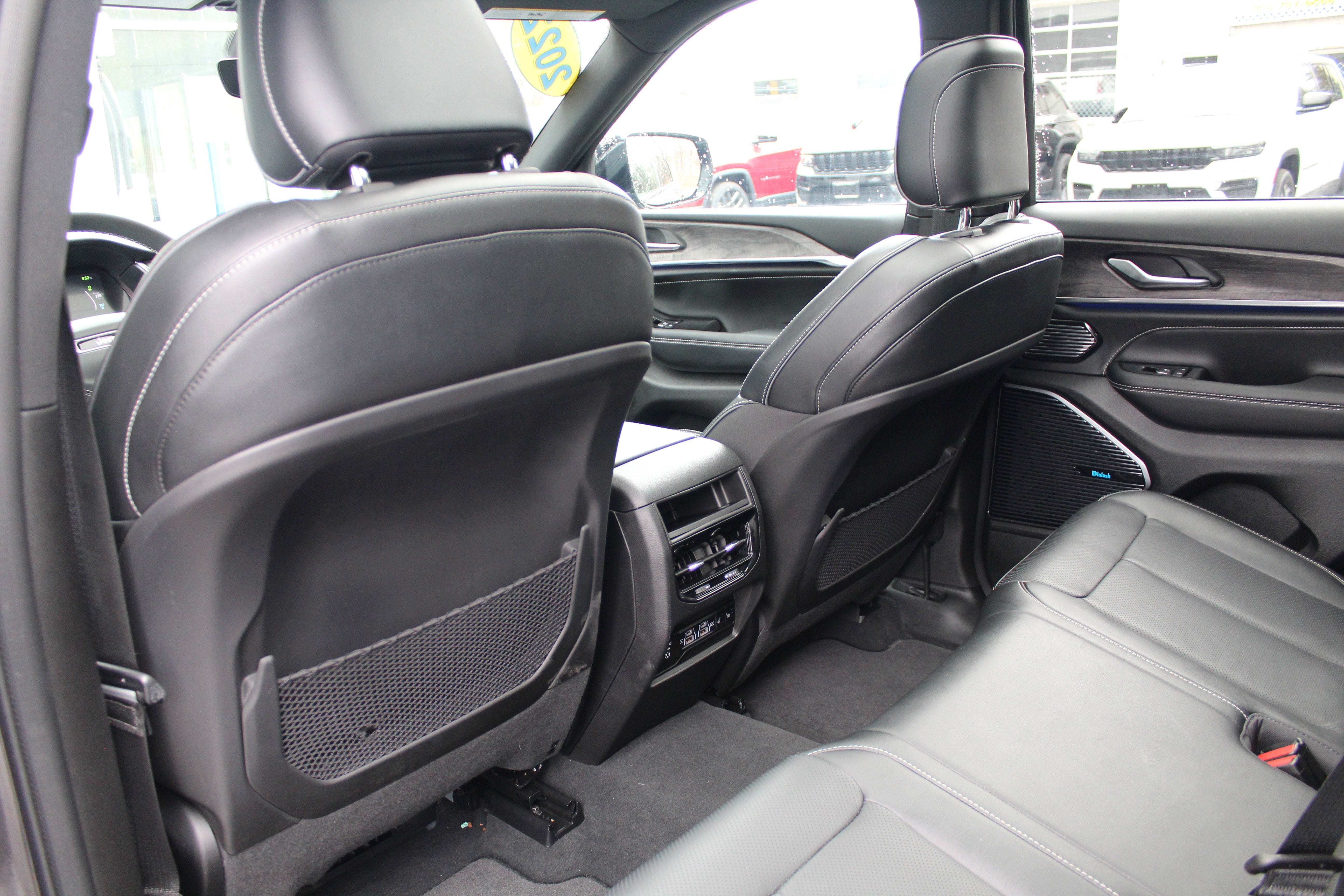 2022 Jeep Grand Cherokee 4xe Overland