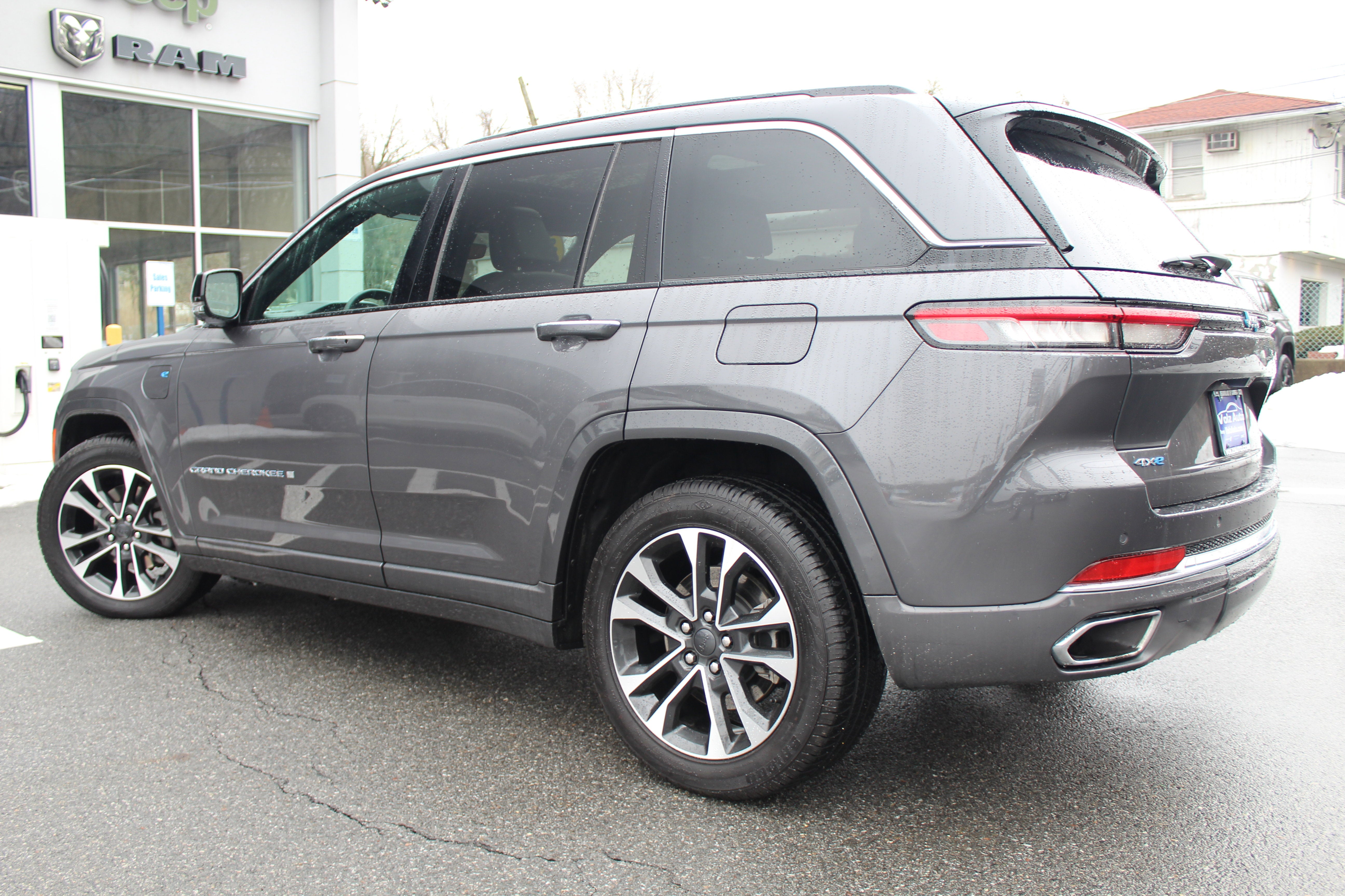 2022 Jeep Grand Cherokee 4xe Overland