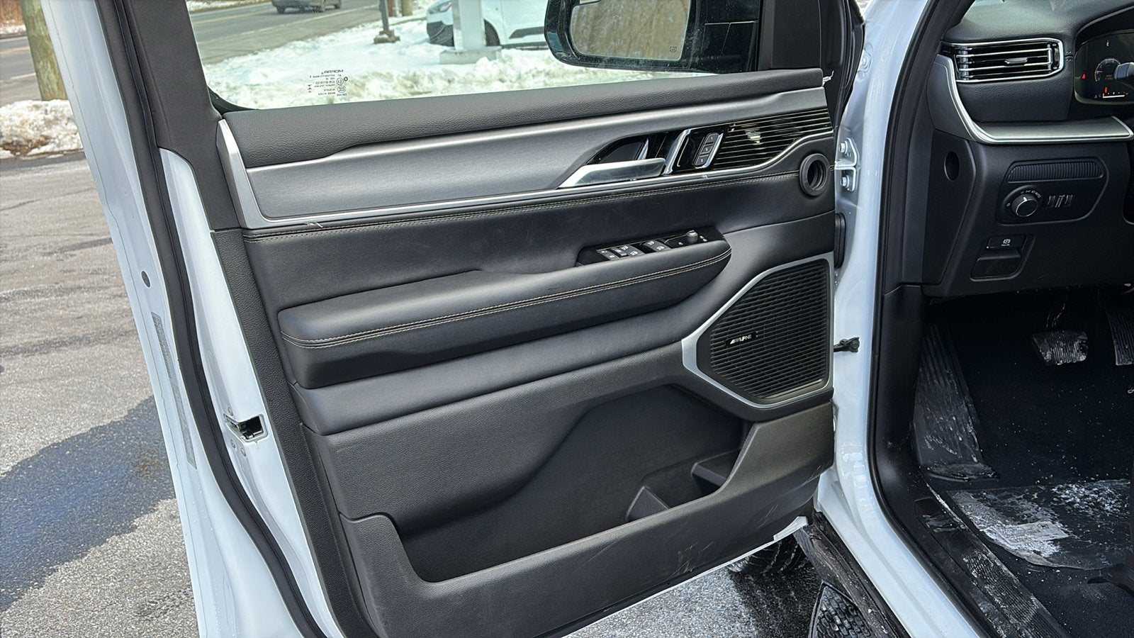 2026 Jeep Grand Wagoneer Limited Altitude