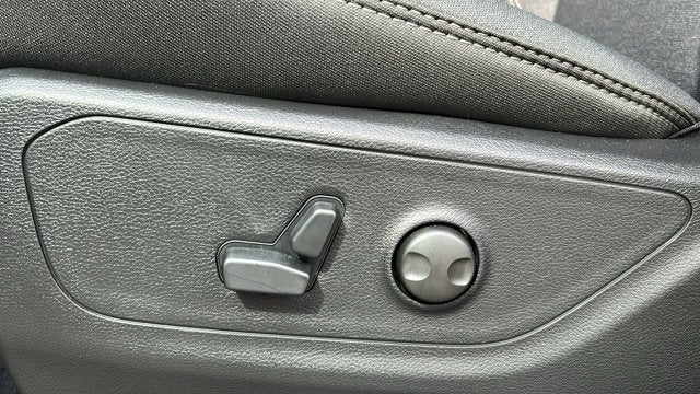 2027 RAM 1500 Big Horn