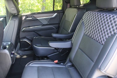 2024 GMC Acadia AWD Denali