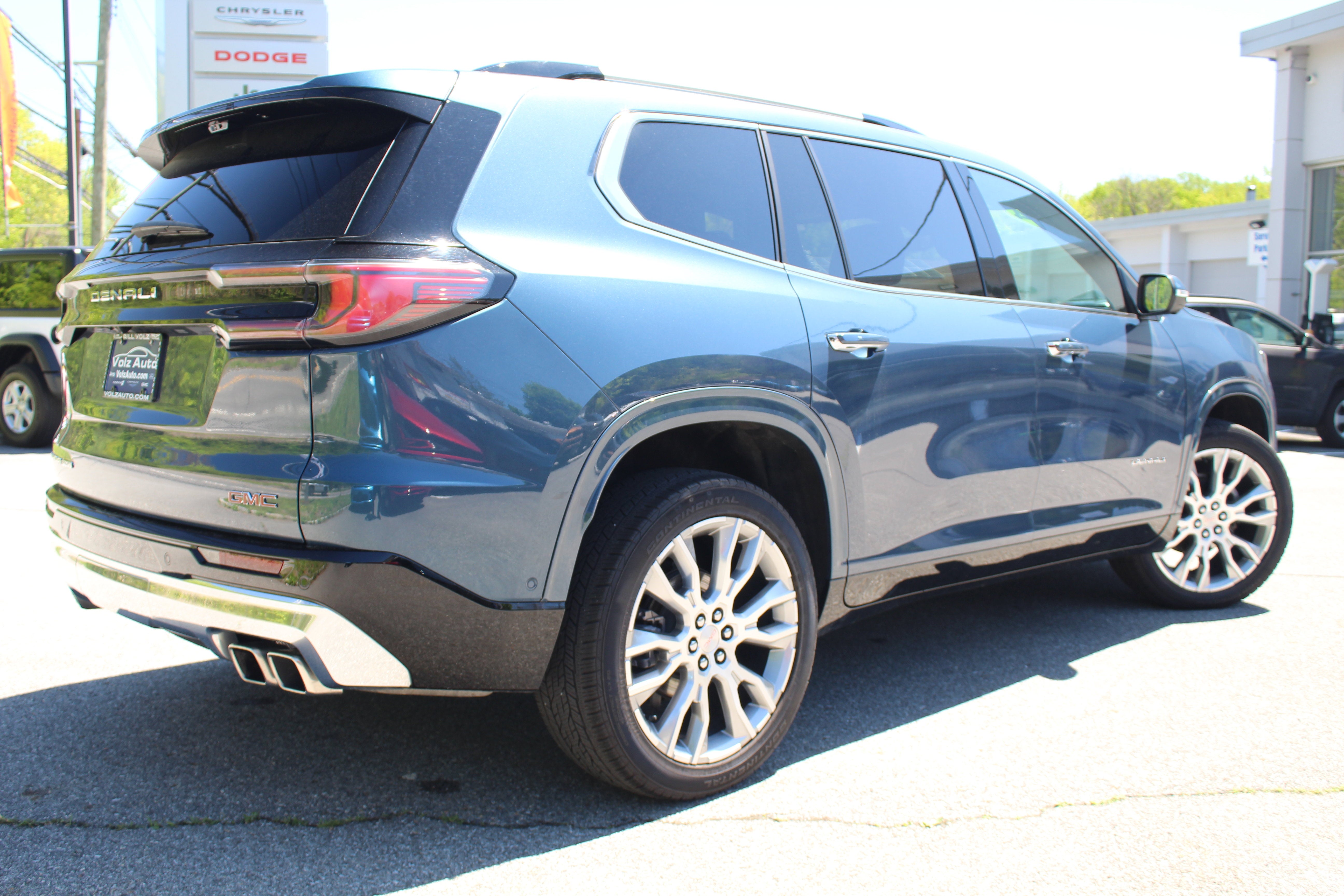 2024 GMC Acadia AWD Denali