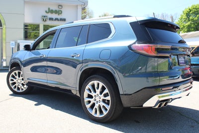 2024 GMC Acadia AWD Denali